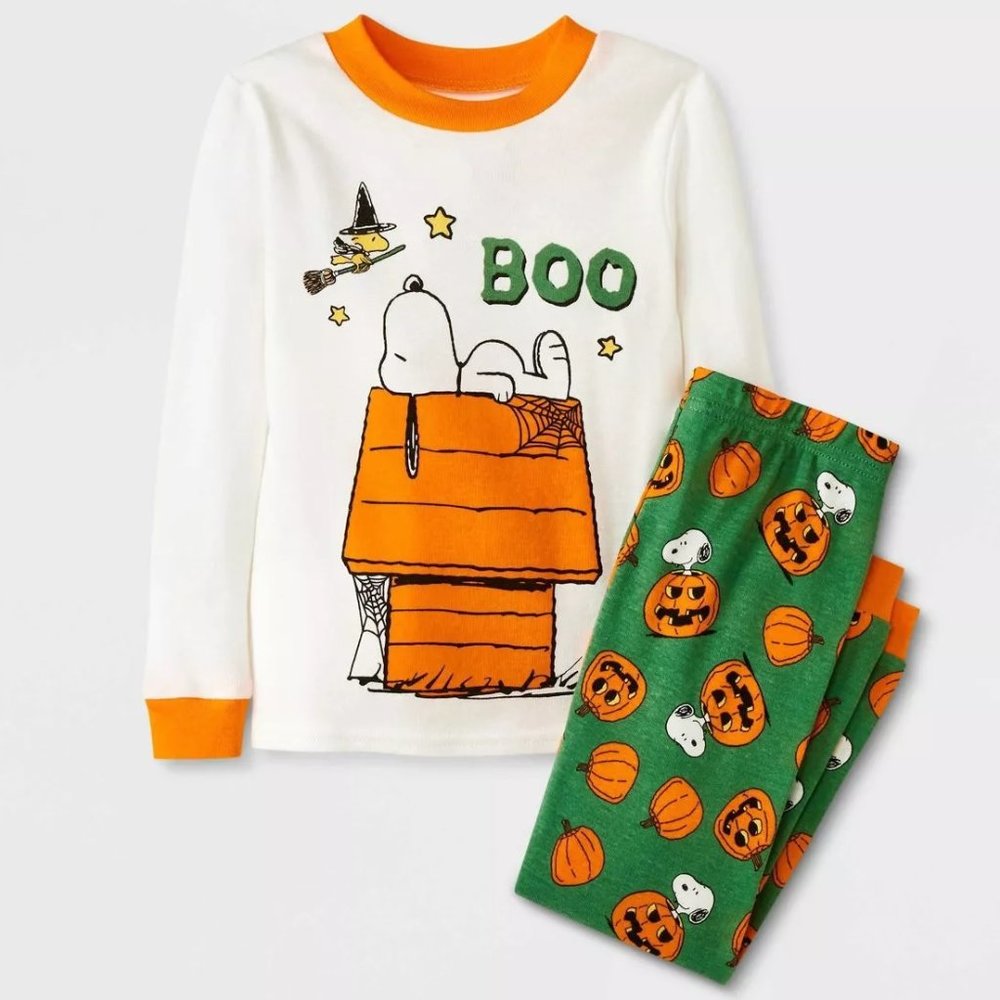 Baby Boys Girls Peanuts Snoopy Halloween Pajamas PJs Size 18 mo 2T Snug Fit NWT